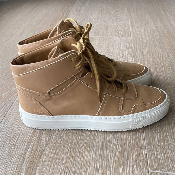 Common Projects mid top leather sneakers, size 37! - Picture 6 of 11